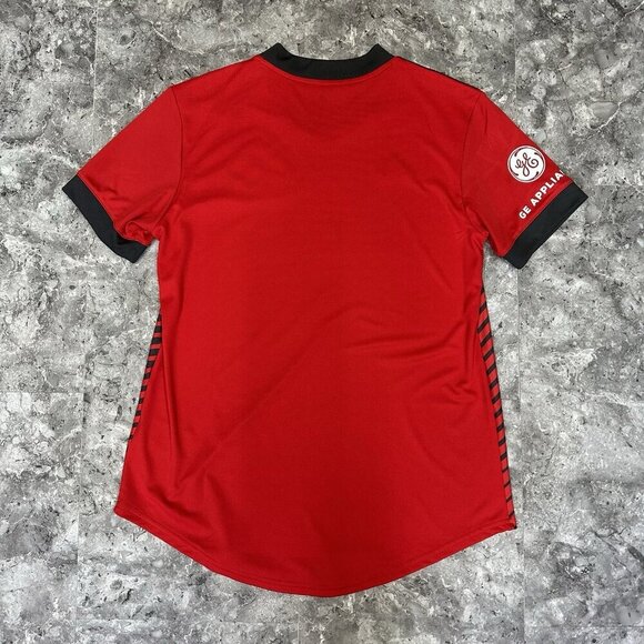 Toronto FC Home Jersey Adidas Womens Scarlet Red Large L Soccer Top 2021 22 - Picture 2 of 5